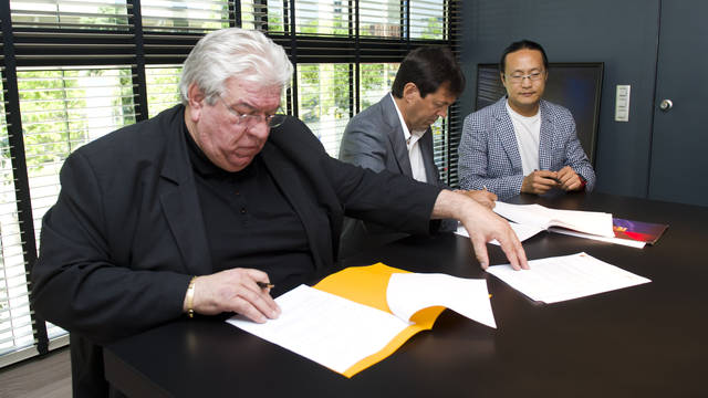 Paul Goze, avec Ramon Cierco et Didac Lee / PHOTO: ALEX CAPARROS
