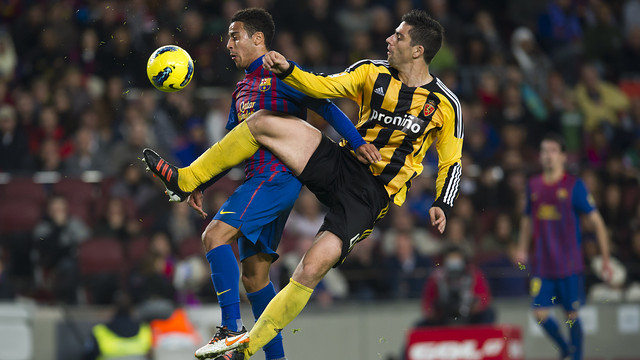 Thiago against Real Zaragoza / PHOTO: MIGUEL RUIZ - FCB