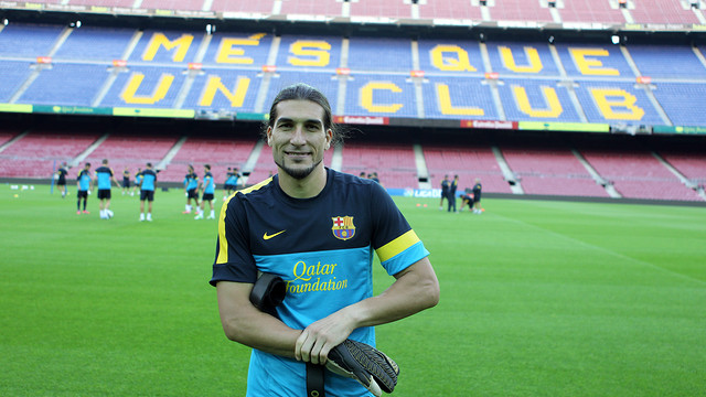José Manuel Pinto amplía su contrato hasta el 30 de junio de 2014 / FOTO: MIGUEL RUIZ - FCB