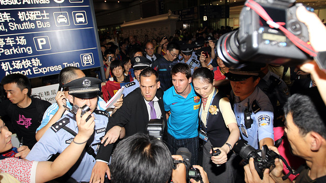 Messi in Beijing during the 2010 Asia Tour / Photo: Archive - FCB