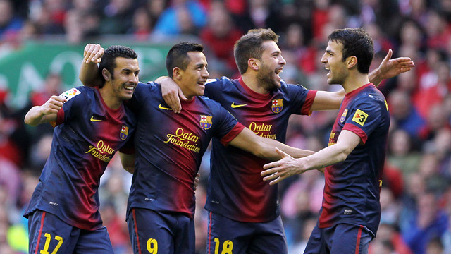 Los jugadores, celebrando un gol en Bilbao. FOTO: MIGUEL RUIZ - FCB