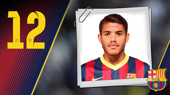 J. Dos Santos Portrait Jonathan Dos Santos Ramírez. Number 12