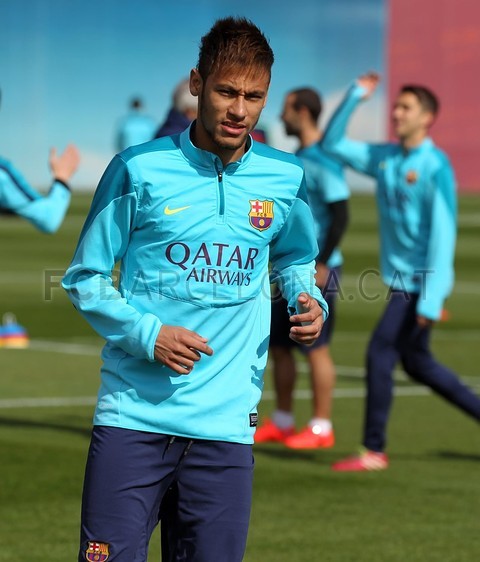 موقع برشلونة بالصور عودة المتأهلين الى ربع النهائي للتد الكاتب Bfb قبل 6 سنوات