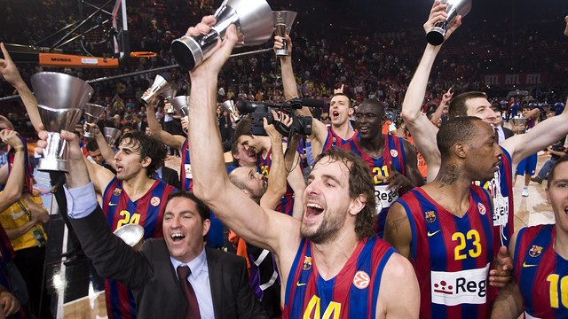 FC BARCELONA, MÁS QUE UN CLUB, 4 - Página 28 Paris2010.v1398006846