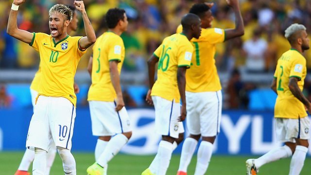 ベスト8を決めて喜ぶネイマールJr / FOTO: FIFA.COM ベスト8を決めて喜ぶネイマールJr / FOTO: FIFA.COM