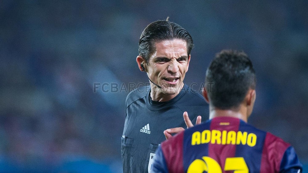 Referee 