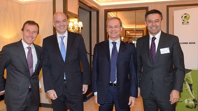 Josep Maria Bartomeu, con Emilio Butragueño (Real Madrid), Gianni Infantino (secretario general de la UEFA) y Giorgio Marchetti (director de Competiciones de la UEFA), hoy durante la Asamblea General de la ECA Josep Maria Bartomeu, con Emilio Butragueño (Real Madrid), Gianni Infantino (secretario general de la UEFA) y Giorgio Marchetti (director de Competiciones de la UEFA), hoy durante la Asamblea General de la ECA