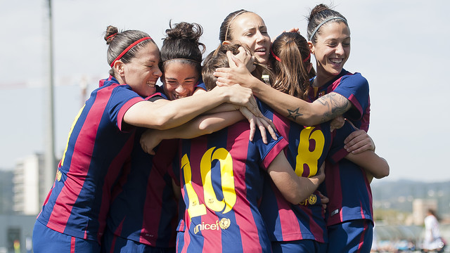 GOLEADA DEL BARCA QUE SE QUEDA  A 1 PUNTO DE GANAR LA LIGA.
