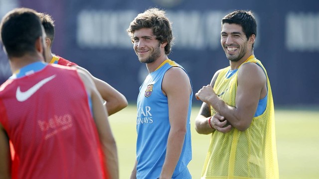 Sergi Roberto and Luis Suárez in the afternoon session / MIGUEL RUIZ: FCB